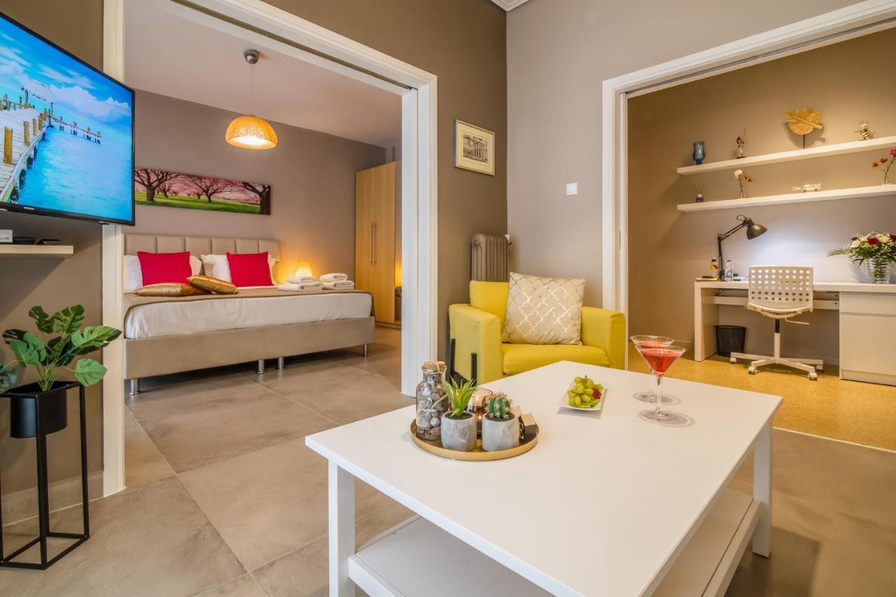 Glyfada'S Central Apartment Афины Экстерьер фото